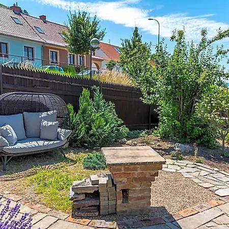 Hotel - - S Vinným Sklepem Venuše 3*